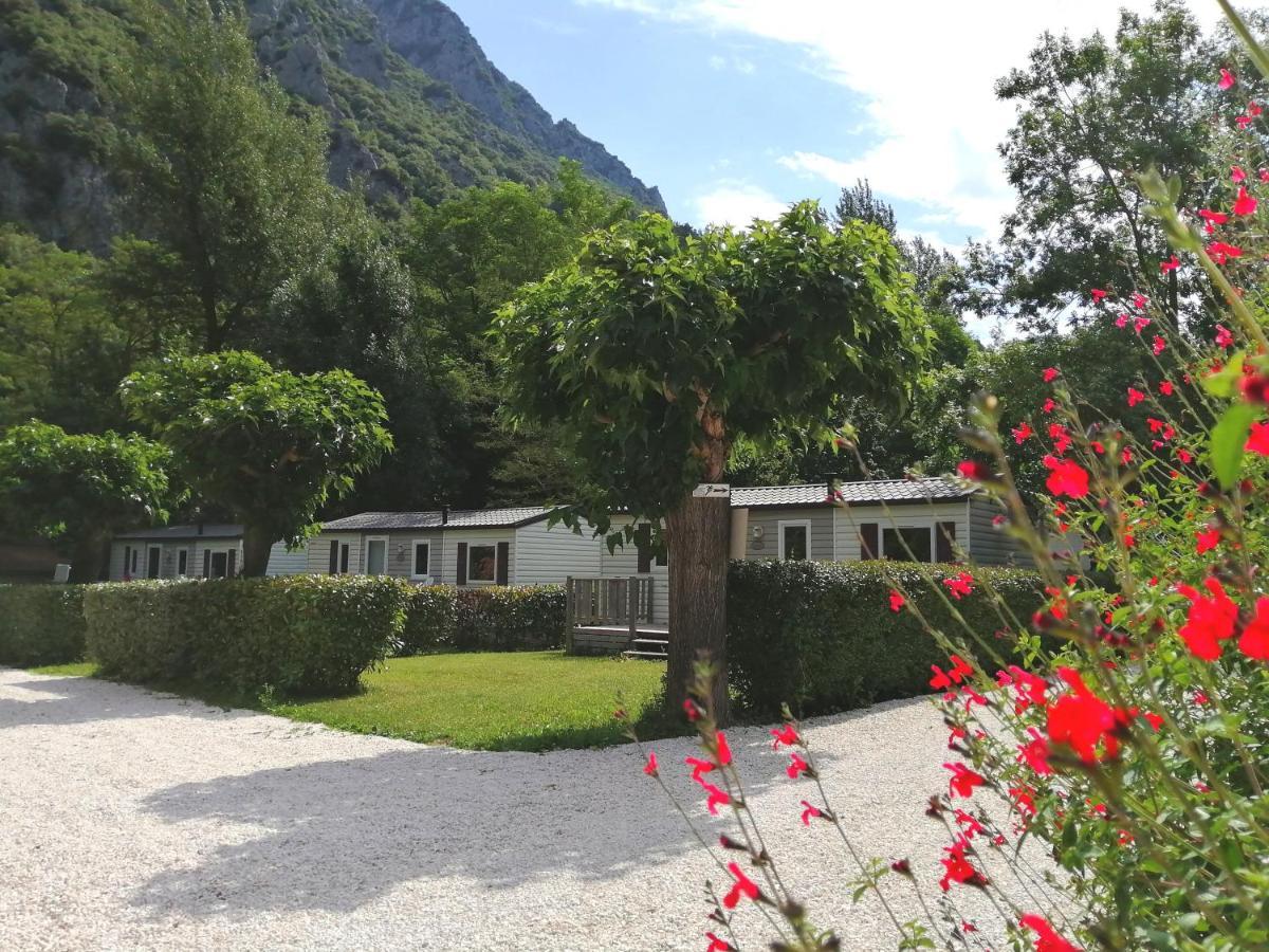 Le Moulin Du Pont D'Alies Hotell Axat Eksteriør bilde