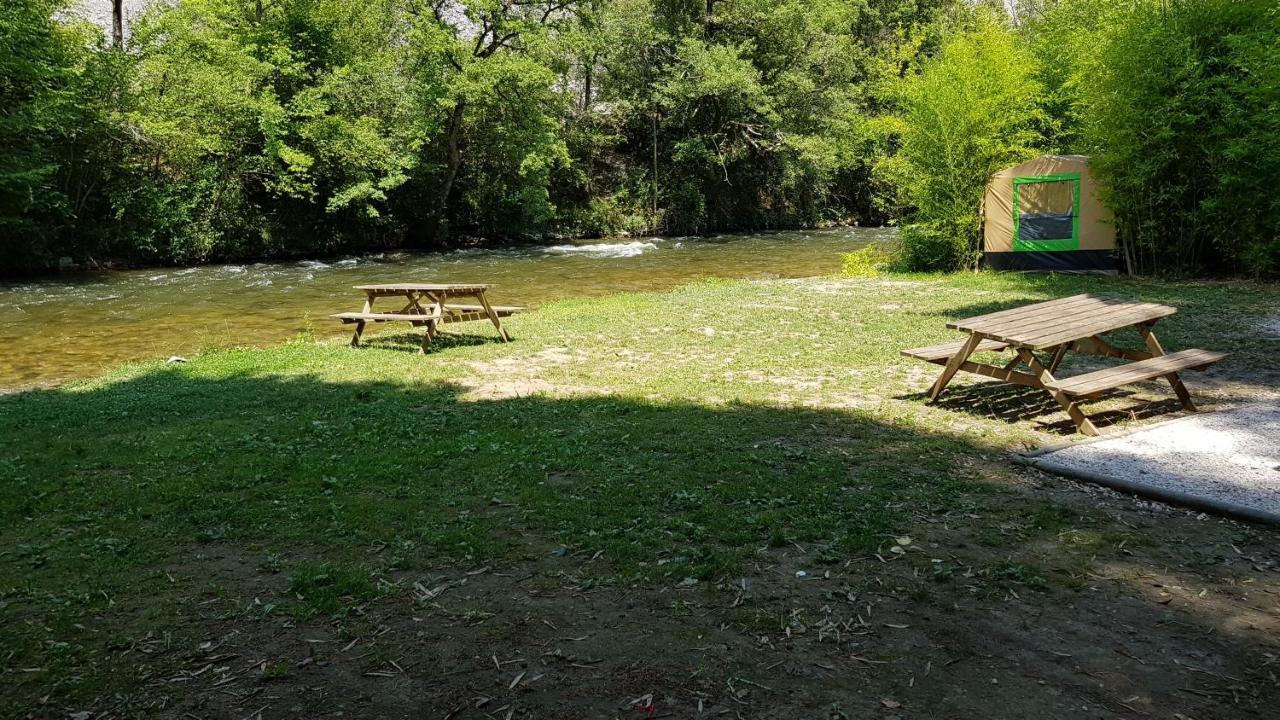Le Moulin Du Pont D'Alies Hotell Axat Eksteriør bilde